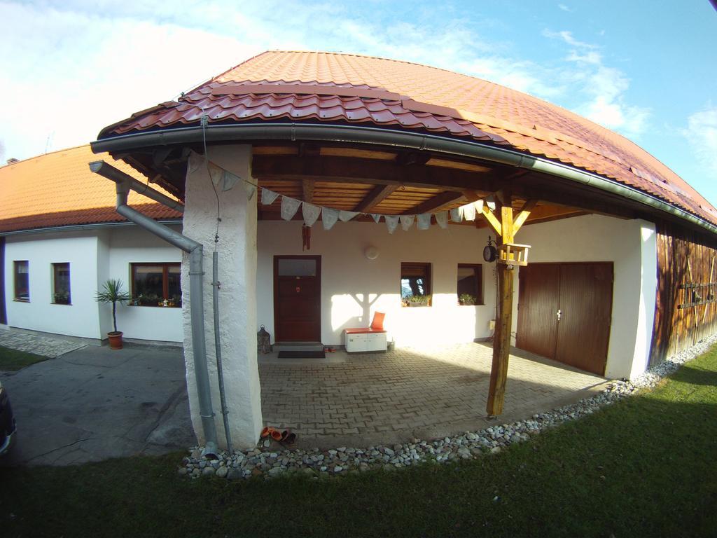 Vidiecky Apartman Kubo Pavčina Lehota Eksteriør bilde
